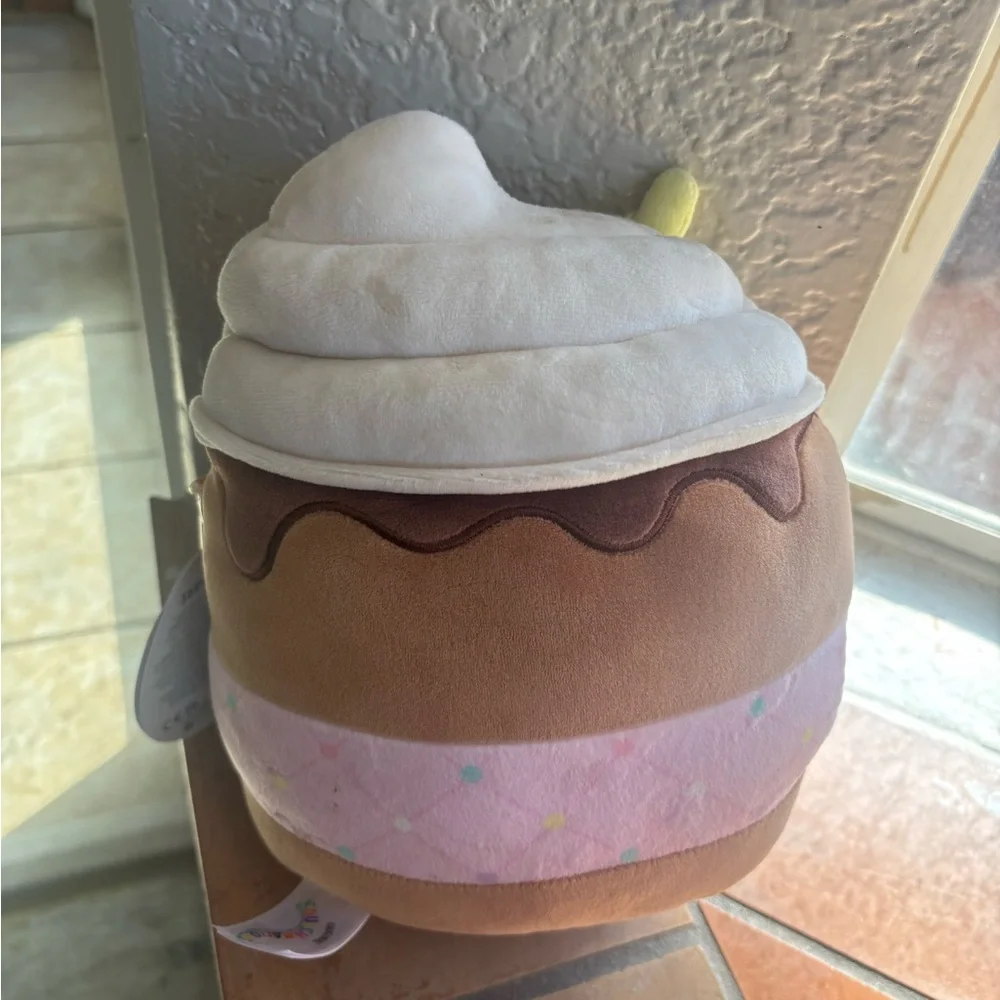 Squishmallows 8" Allegra the Chocolate Frappe 2025 Plush Easter - Picture 2 of 3